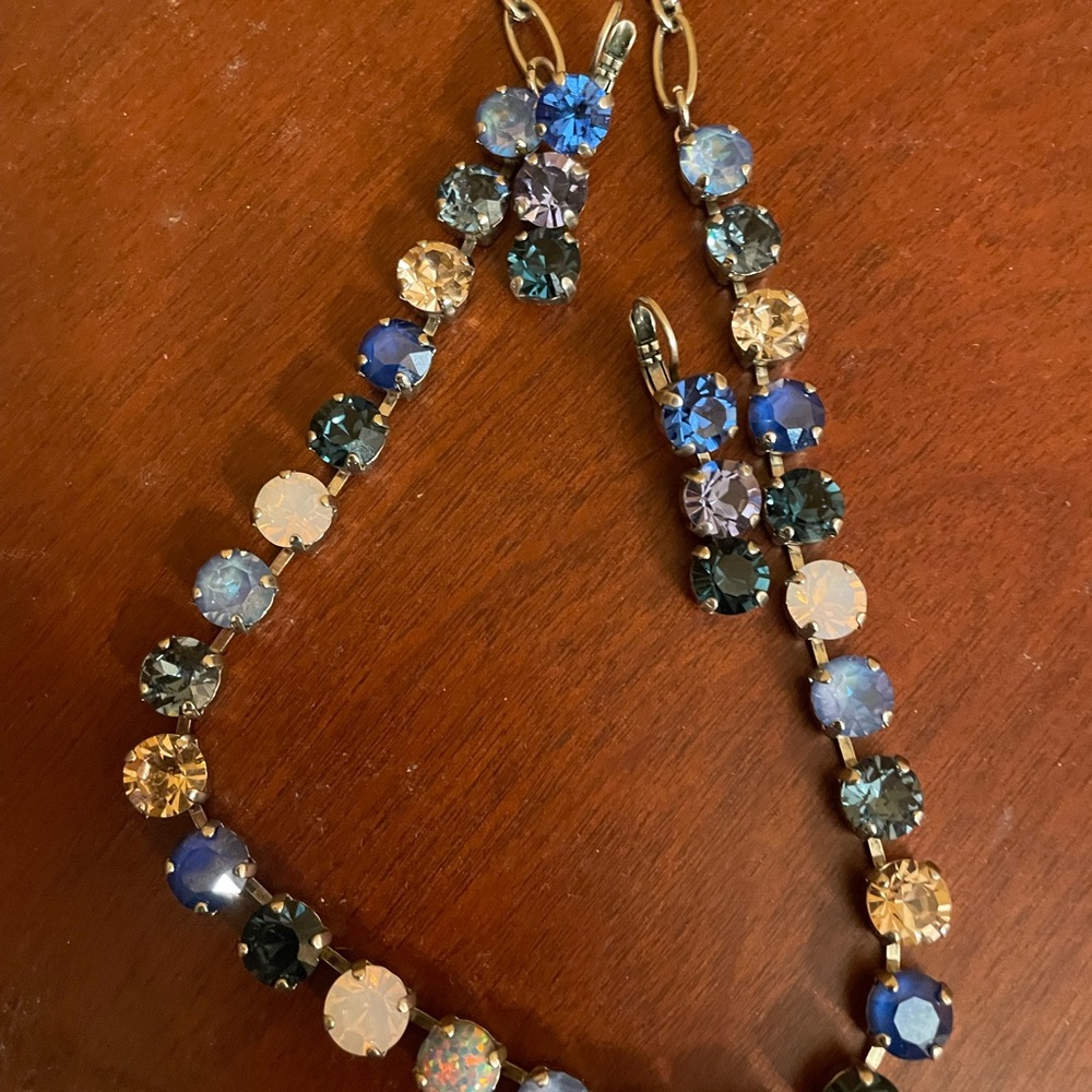 Mariana Necklace & Earrings